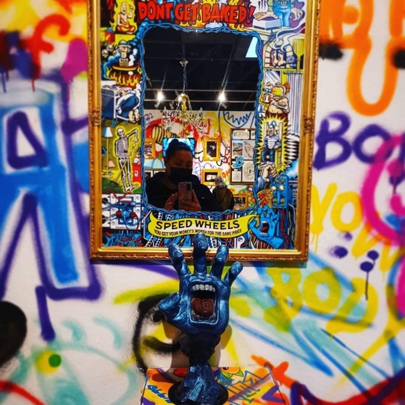 Meet the Posher - Picture 14 of 16